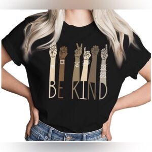 Be Kind Navy Blue T-Shirt. Size Small.